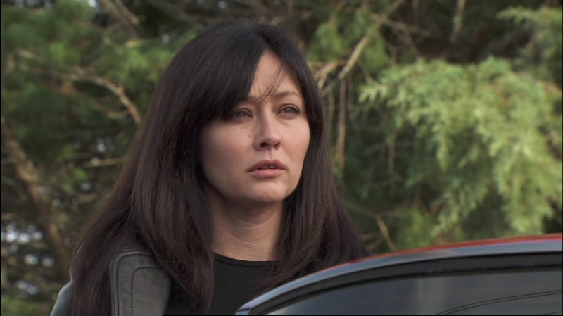 Charmed-Online-dot-net-KissMeDeadly2231.jpg Charmed-Online-dot-net-KissMeDeadly2231.jpg