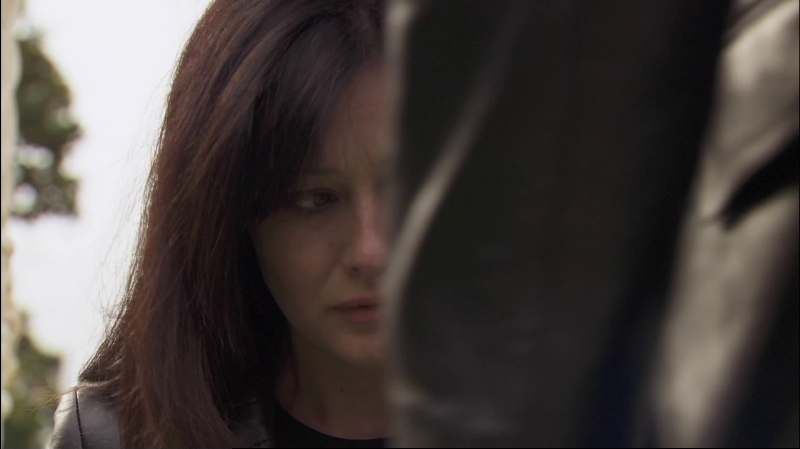 Charmed-Online-dot-net-KissMeDeadly2395.jpg Charmed-Online-dot-net-KissMeDeadly2395.jpg