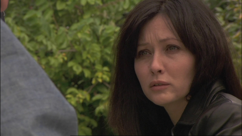 Charmed-Online-dot-net-KissMeDeadly2443.jpg Charmed-Online-dot-net-KissMeDeadly2443.jpg