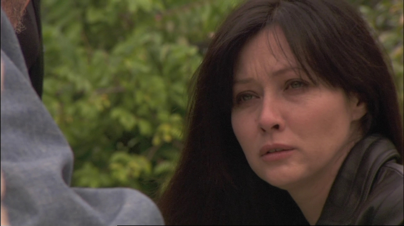 Charmed-Online-dot-net-KissMeDeadly2461.jpg Charmed-Online-dot-net-KissMeDeadly2461.jpg