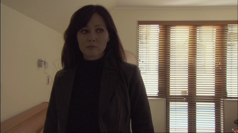 Charmed-Online-dot-net-KissMeDeadly3574.jpg Charmed-Online-dot-net-KissMeDeadly3574.jpg