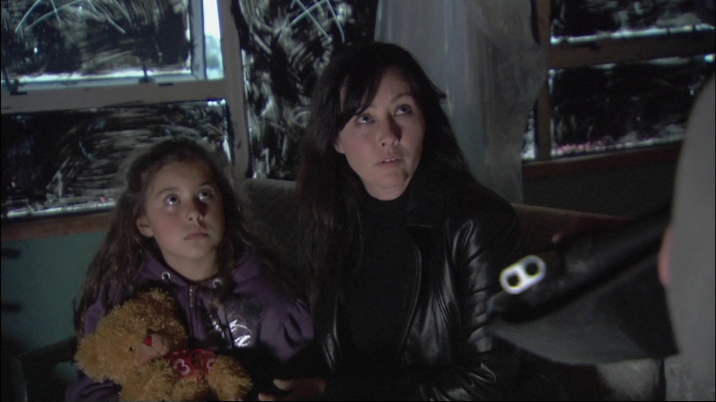 Charmed-Online-dot-net-KissMeDeadly4094.jpg Charmed-Online-dot-net-KissMeDeadly4094.jpg