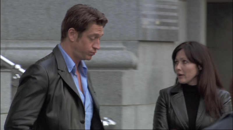 Charmed-Online-dot-net-KissMeDeadly4495.jpg Charmed-Online-dot-net-KissMeDeadly4495.jpg