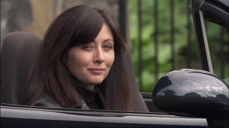 Charmed-Online-dot-net-KissMeDeadly4513.jpg Charmed-Online-dot-net-KissMeDeadly4513.jpg