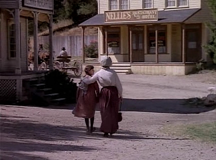 Charmed-Online-dot_nl-LittleHouseonthePrairie9x01-0326.jpg