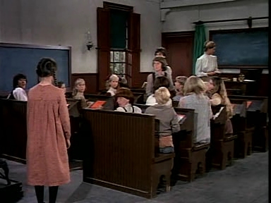 Charmed-Online-dot-NLCharmed-Online-dot-NL-LittleHouseonthePrairie9x12-3042.jpg