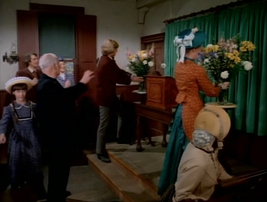 Charmed-Online-dot-NL-LittleHouseonthePrairie9x21-2322.jpg