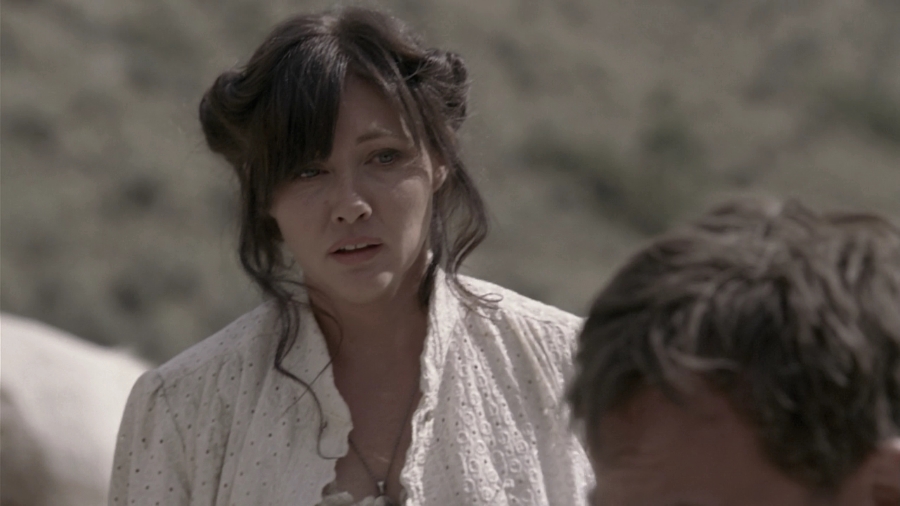 Charmed-Online_dot_nl-LostTreasureOfTheGrandCanyon2356.jpg Charmed-Online_dot_nl-LostTreasureOfTheGrandCanyon2356.jpg