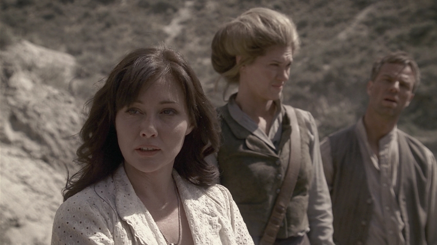 Charmed-Online_dot_nl-LostTreasureOfTheGrandCanyon2552.jpg Charmed-Online_dot_nl-LostTreasureOfTheGrandCanyon2552.jpg