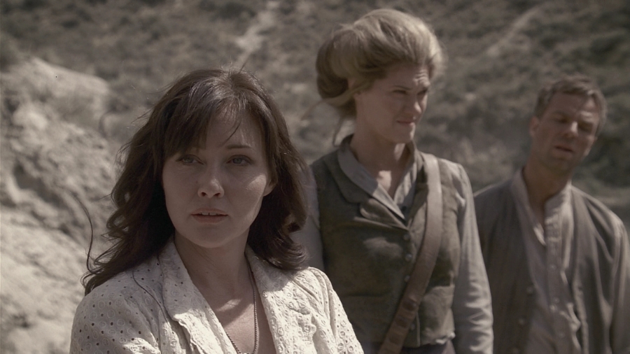 Charmed-Online_dot_nl-LostTreasureOfTheGrandCanyon2553.jpg Charmed-Online_dot_nl-LostTreasureOfTheGrandCanyon2553.jpg