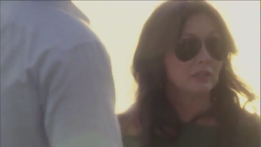 Charmed-Online-dot-net-ShannenSays-1x01-1554.jpg
