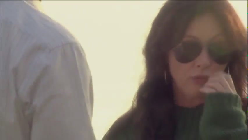 Charmed-Online-dot-net-ShannenSays-1x01-1594.jpg