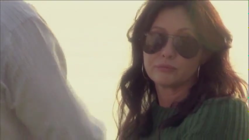 Charmed-Online-dot-net-ShannenSays-1x01-1632.jpg