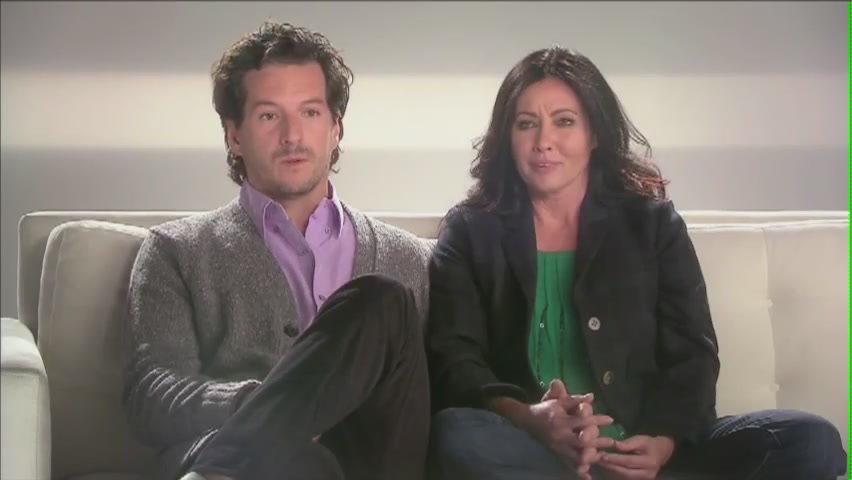 Charmed-Online-dot-net-ShannenSays-1x01-2022.jpg