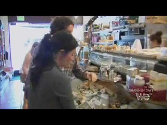 Charmed-Online_dot_net-ShannenSays1x04-0658.jpg Charmed-Online_dot_net-ShannenSays1x04-0658.jpg