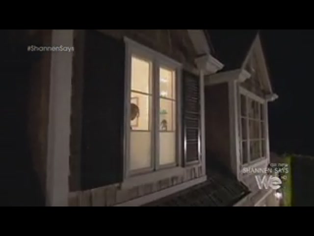 Charmed-Online_dot_net-ShannenSays1x04-2307.jpg