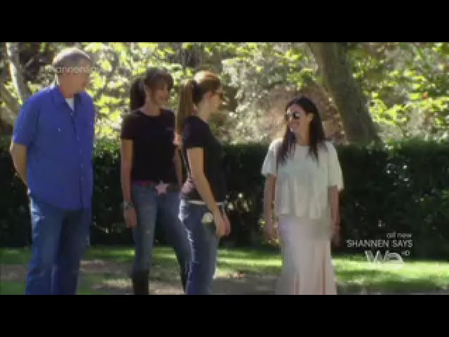 Charmed-Online_dot_net-ShannenSays1x08-0385.jpg