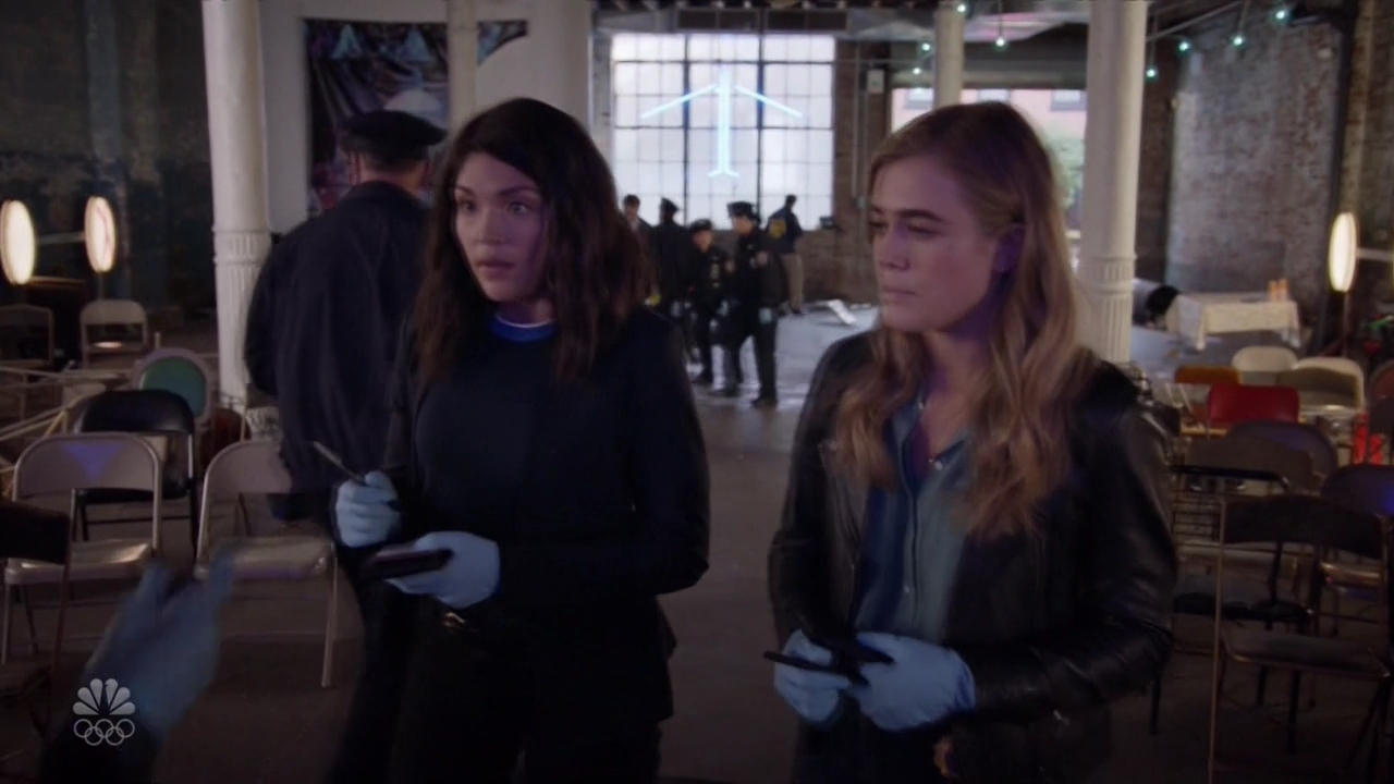 Charmed-Online-dot-nl_Manifest2x05-0499.jpg