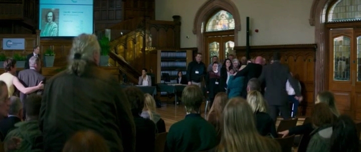 Charmed-Online-dot-nl_TheTruthCommissioner1915.jpg Charmed-Online-dot-nl_TheTruthCommissioner1915.jpg