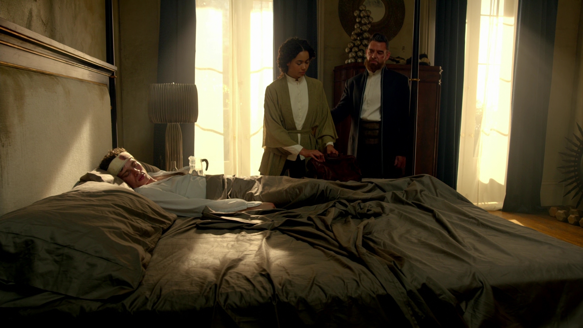 Charmed-Online-dot-nl_IntoTheBallands1x03-1239.jpg