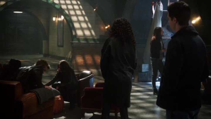Charmed-Online-dot-nl_TheTomorrowPeople1x12-2097.jpg