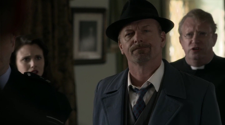 Charmed-Online-dot-nl-FatherBrown2x01-0844.jpg