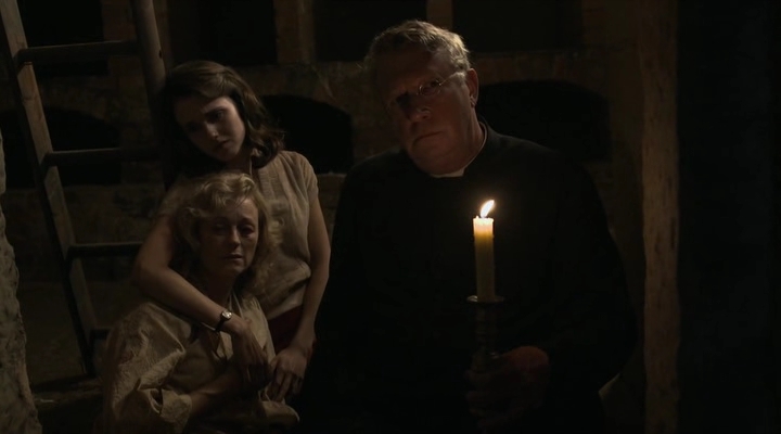 Charmed-Online-dot-nl-FatherBrown2x01-2232.jpg Charmed-Online-dot-nl-FatherBrown2x01-2232.jpg