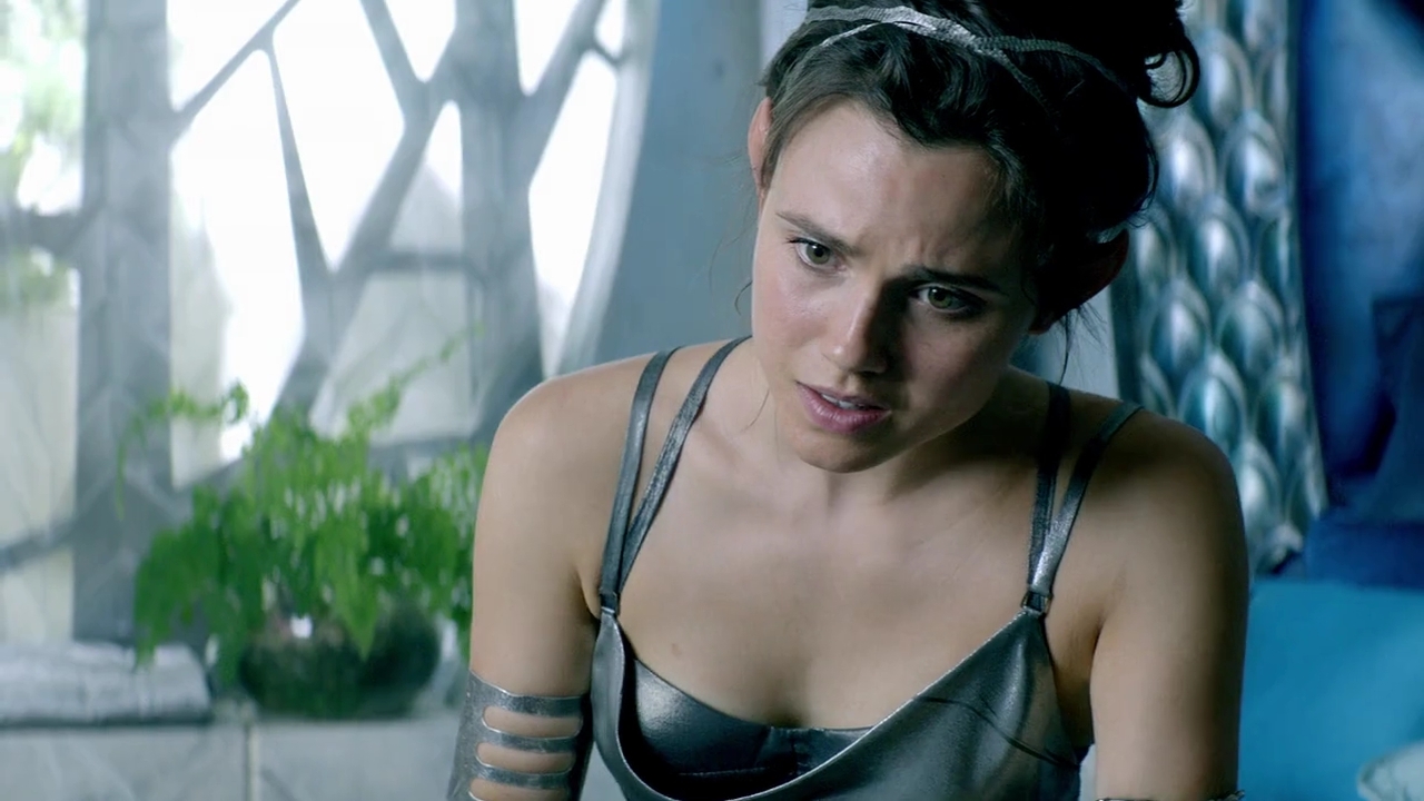 Charmed-Online-dot-nl-TheShannaraChronicles1x01-1048.jpg