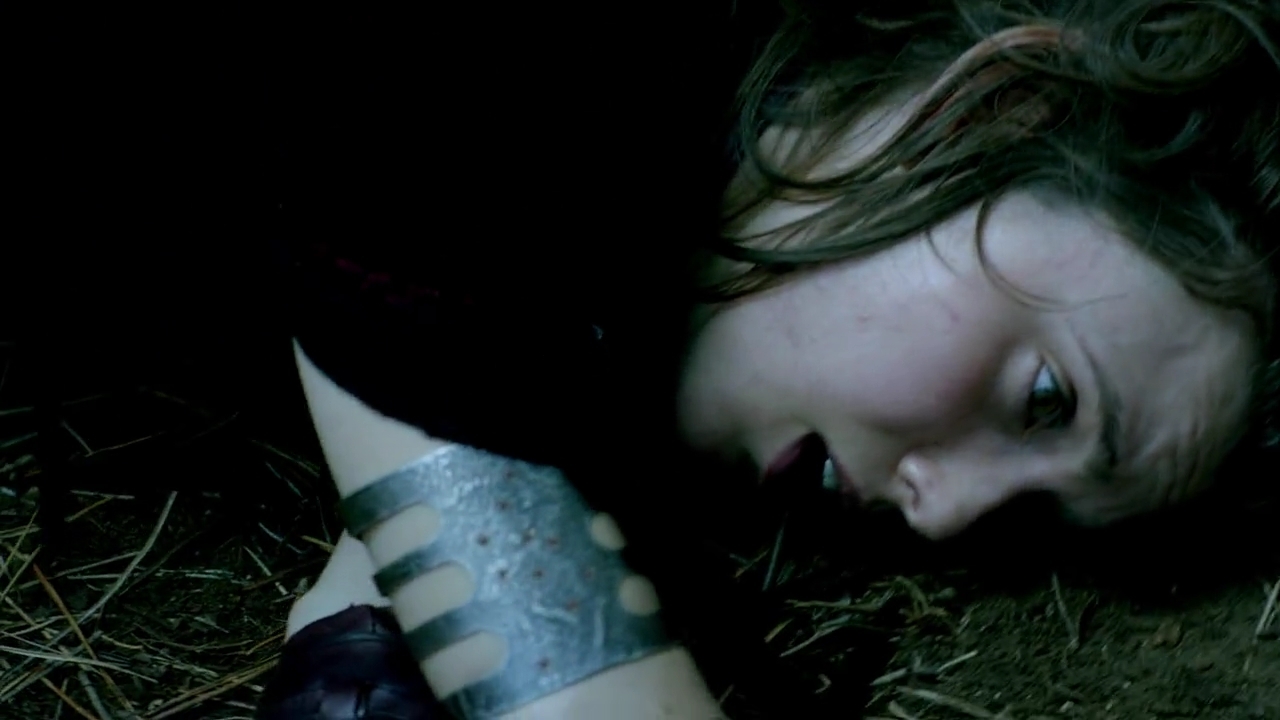 Charmed-Online-dot-nl-TheShannaraChronicles1x02-1137.jpg Charmed-Online-dot-nl-TheShannaraChronicles1x02-1137.jpg