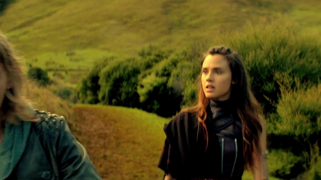 Charmed-Online-dot-nl-TheShannaraChronicles1x03-0470.jpg Charmed-Online-dot-nl-TheShannaraChronicles1x03-0470.jpg