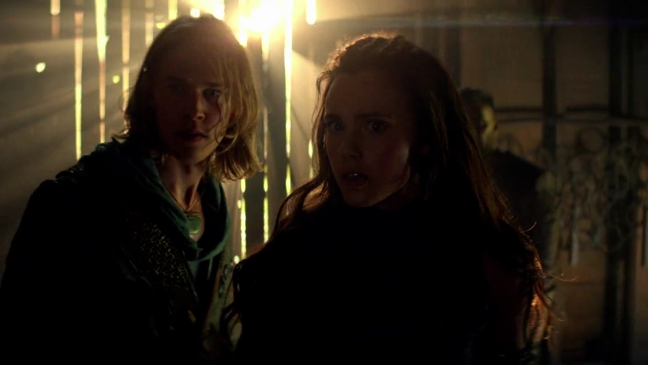 Charmed-Online-dot-nl-TheShannaraChronicles1x03-1533.jpg Charmed-Online-dot-nl-TheShannaraChronicles1x03-1533.jpg