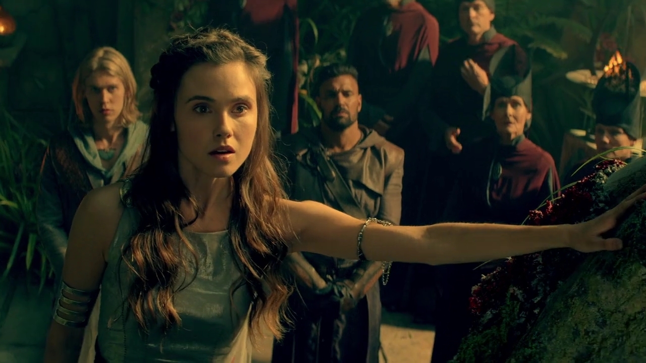 Charmed-Online-dot-nl-TheShannaraChronicles1x03-2357.jpg Charmed-Online-dot-nl-TheShannaraChronicles1x03-2357.jpg