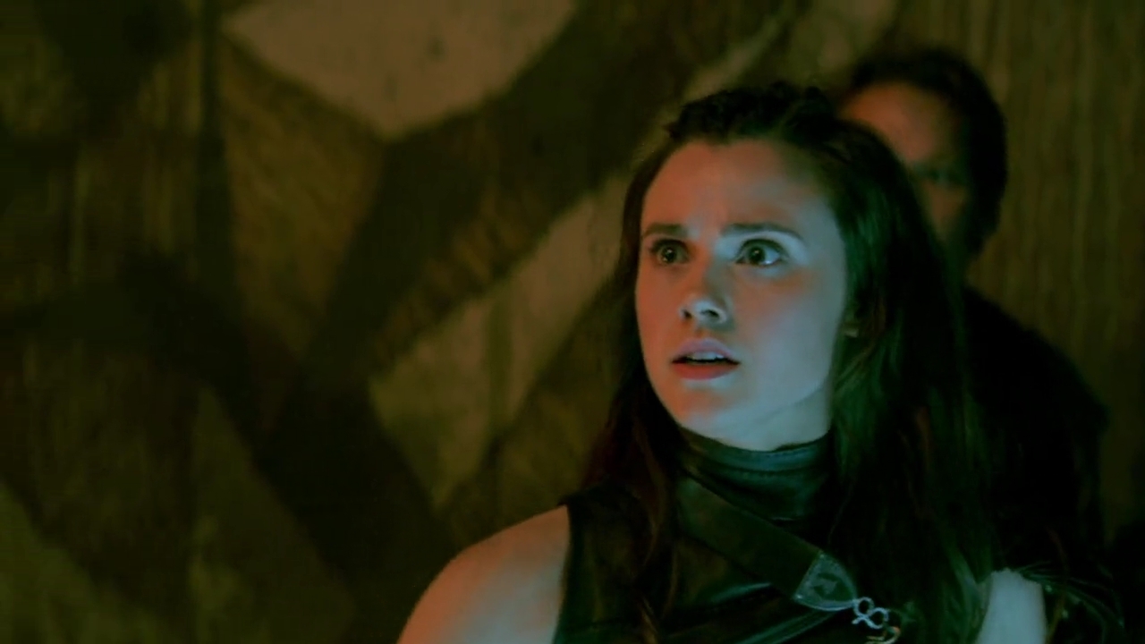 Charmed-Online-dot-nl-TheShannaraChronicles1x06-2121.jpg Charmed-Online-dot-nl-TheShannaraChronicles1x06-2121.jpg