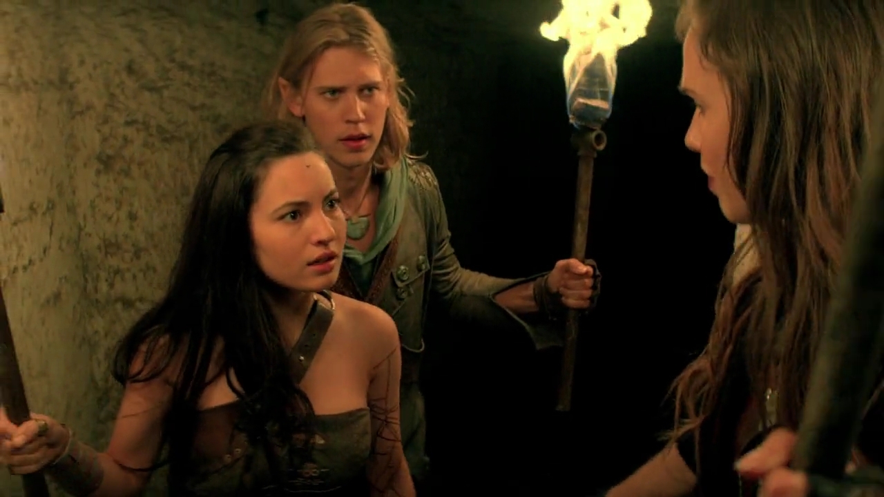 Charmed-Online-dot-nl-TheShannaraChronicles1x09-1200.jpg