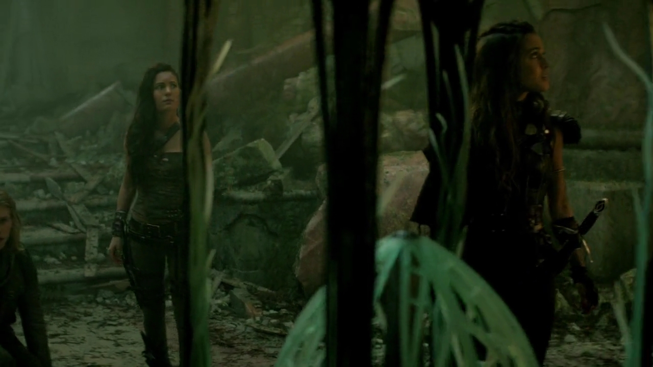 Charmed-Online-dot-nl-TheShannaraChronicles1x09-1493.jpg Charmed-Online-dot-nl-TheShannaraChronicles1x09-1493.jpg