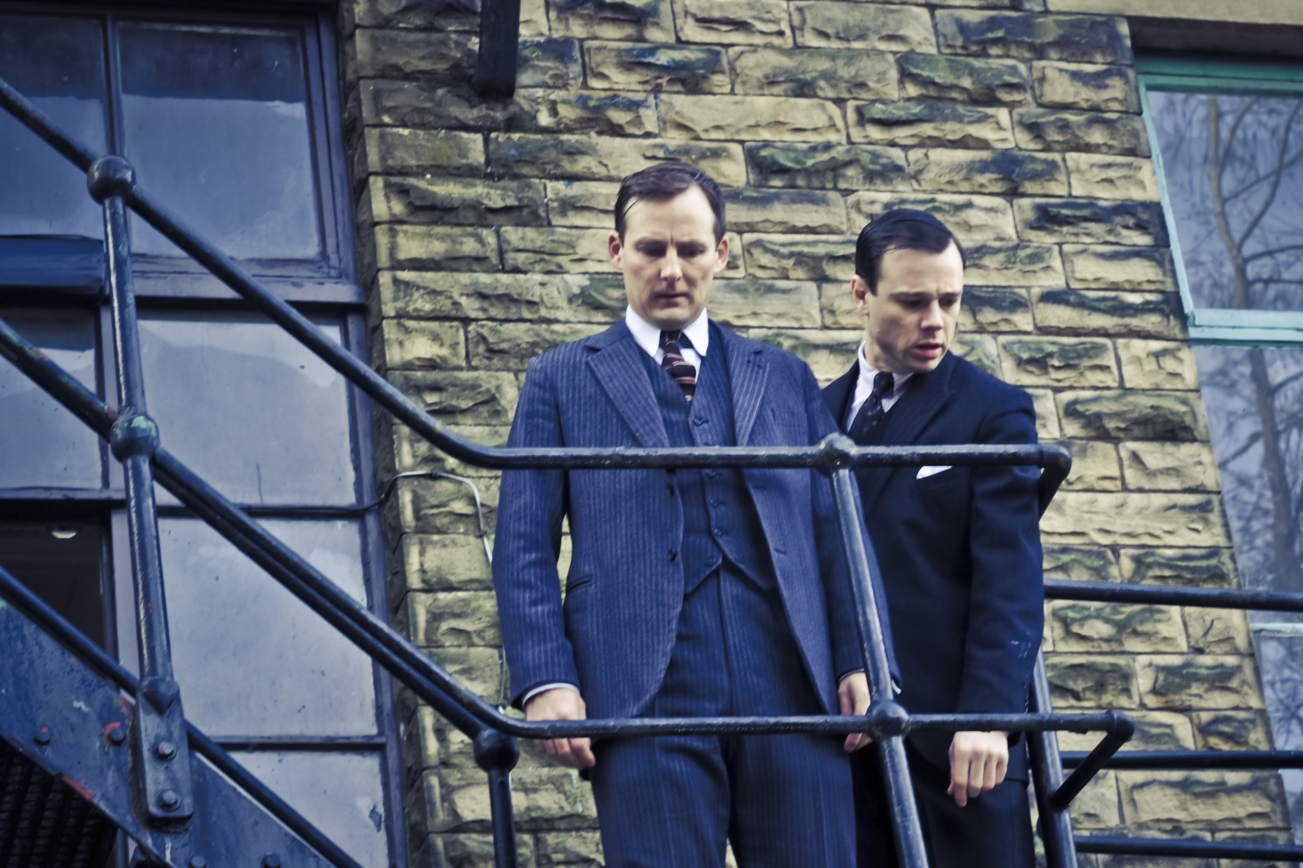 2x06-002.jpg 2x06-002.jpg