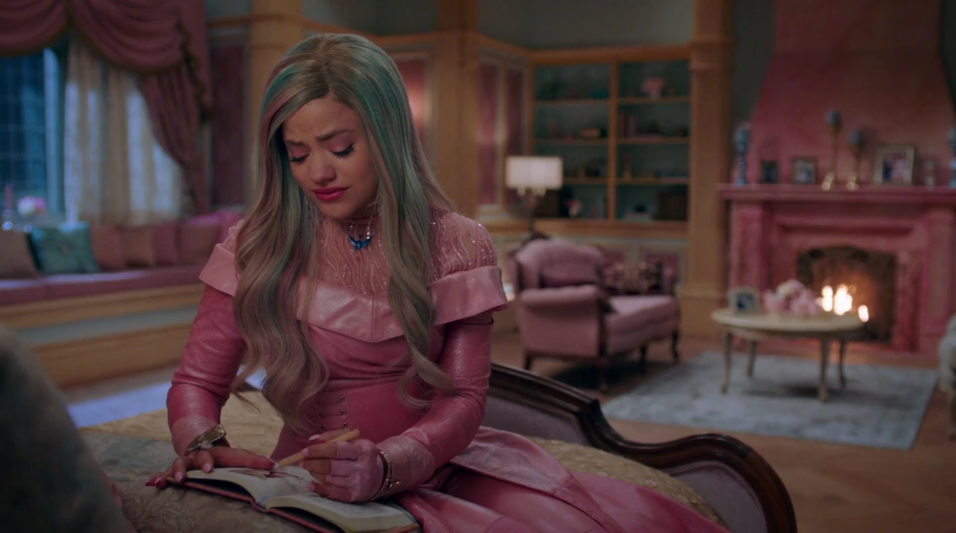 Charmed-Online-dot-nl_Descendants3-01049.jpg Charmed-Online-dot-nl_Descendants3-01049.jpg