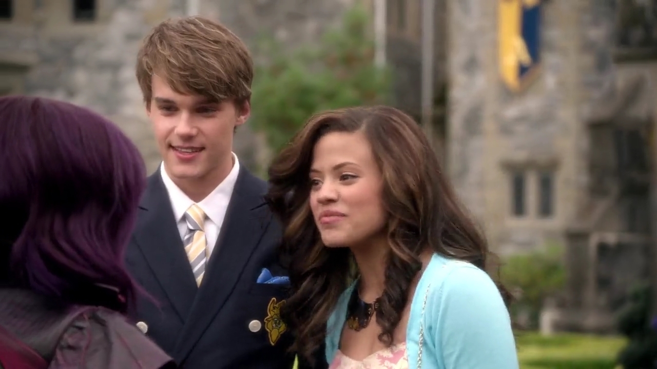 Charmed-Online-dot-nl_Descendants1071.jpg Charmed-Online-dot-nl_Descendants1071.jpg