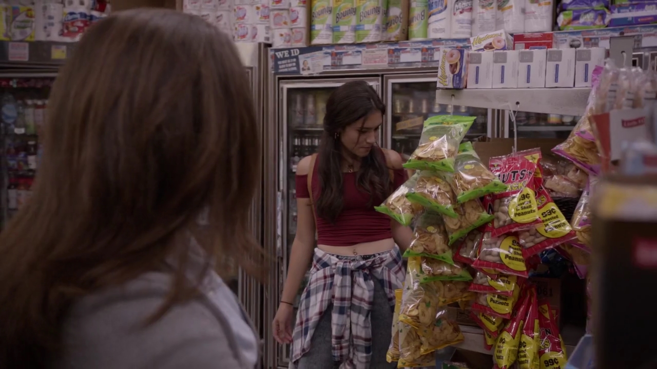 Charmed-Online-dot-nl_ShadesOfBlue2x03-1452.jpg Charmed-Online-dot-nl_ShadesOfBlue2x03-1452.jpg