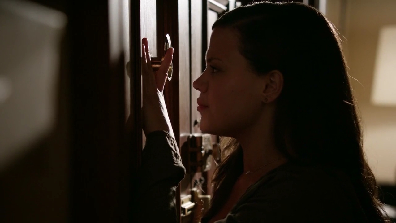 Charmed-Online-dot-nl_ShadesOfBlue2x05-2048.jpg Charmed-Online-dot-nl_ShadesOfBlue2x05-2048.jpg