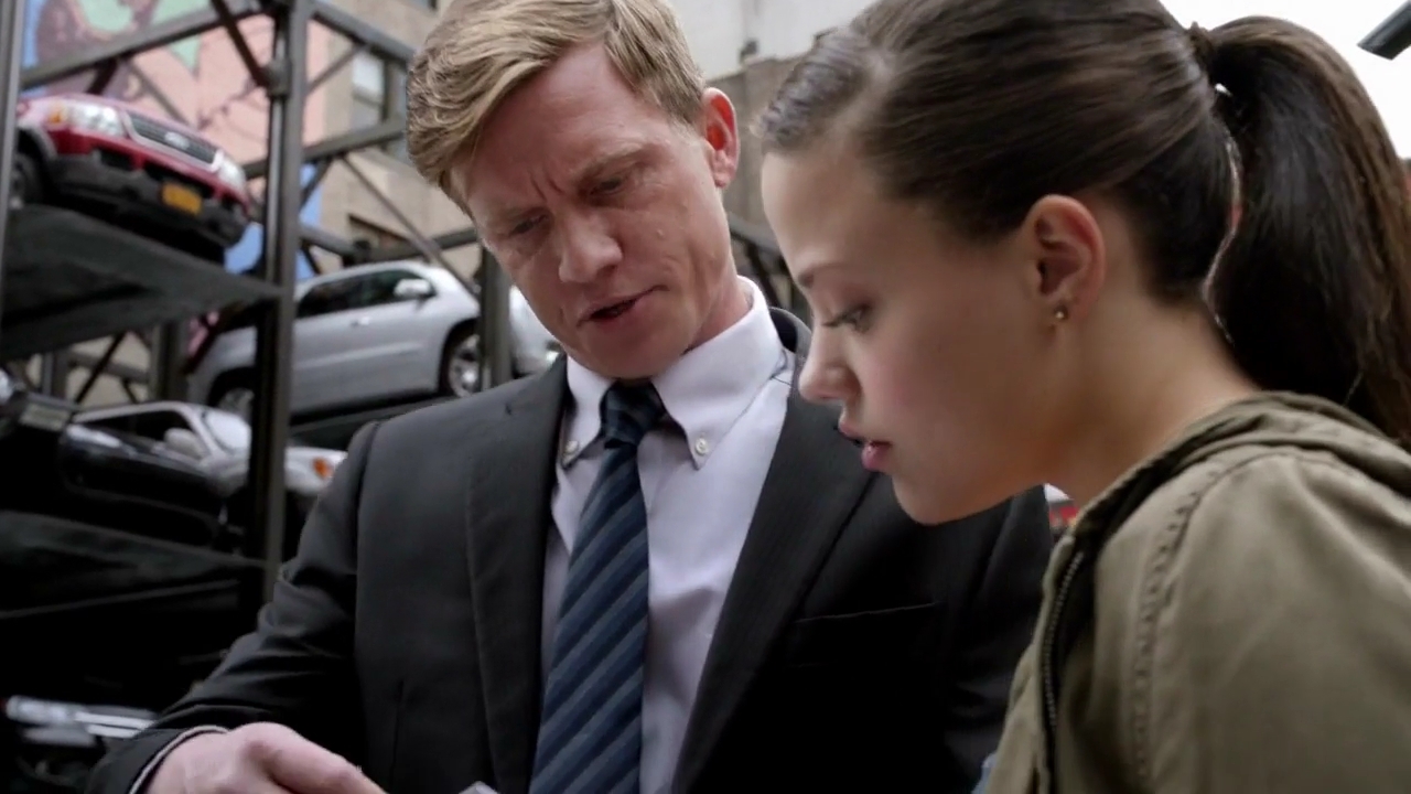 Charmed-Online-dot-nl_ShadesOfBlue2x09-0183.jpg