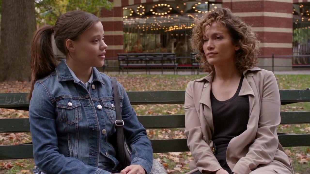 Charmed-Online-dot-nl_ShadesOfBlue2x09-0527.jpg