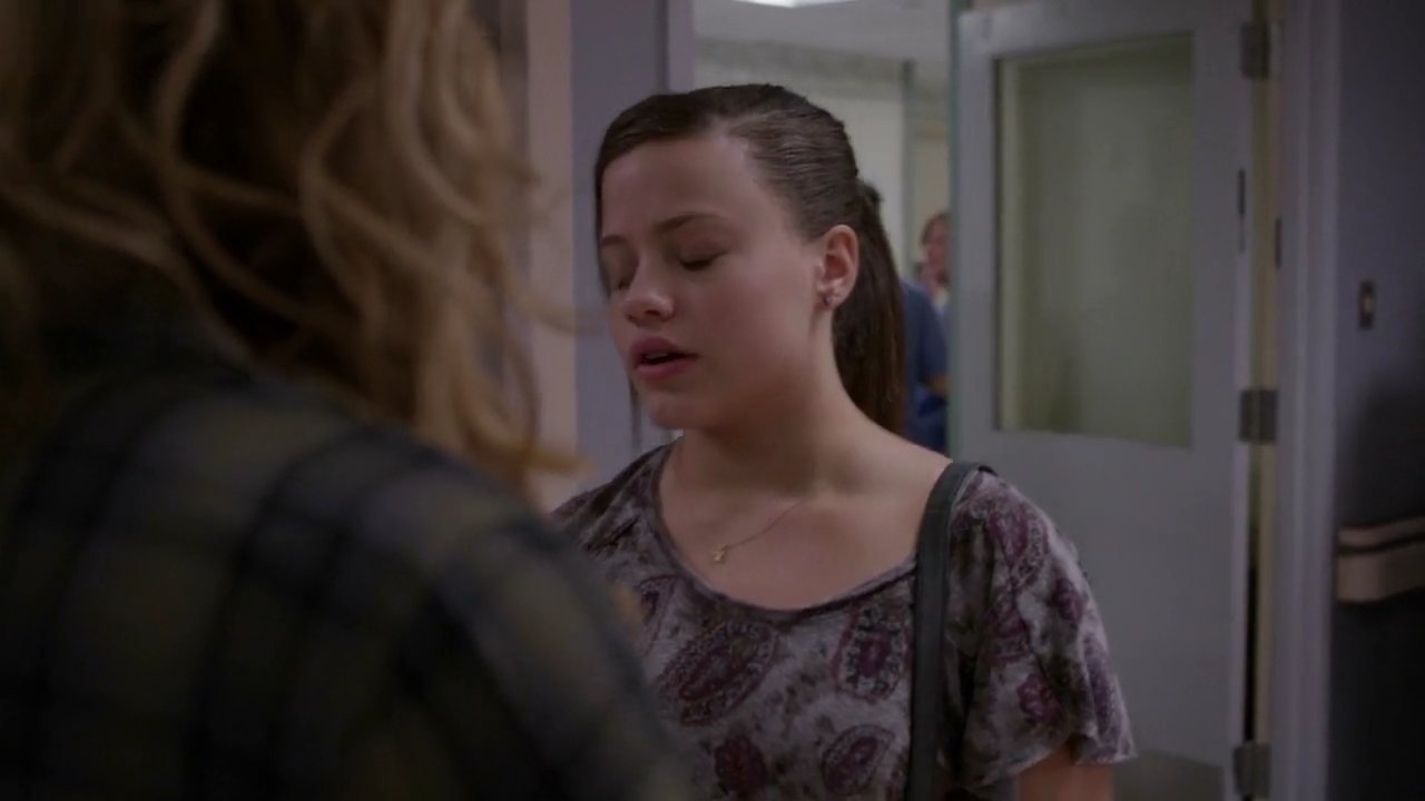 Charmed-Online-dot-nl_ShadesOfBlue2x09-1982.jpg