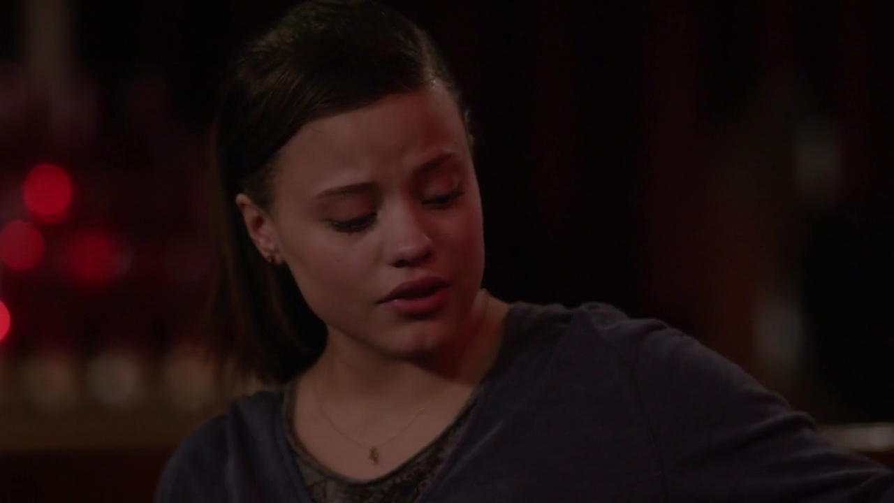 Charmed-Online-dot-nl_ShadesOfBlue2x09-2162.jpg