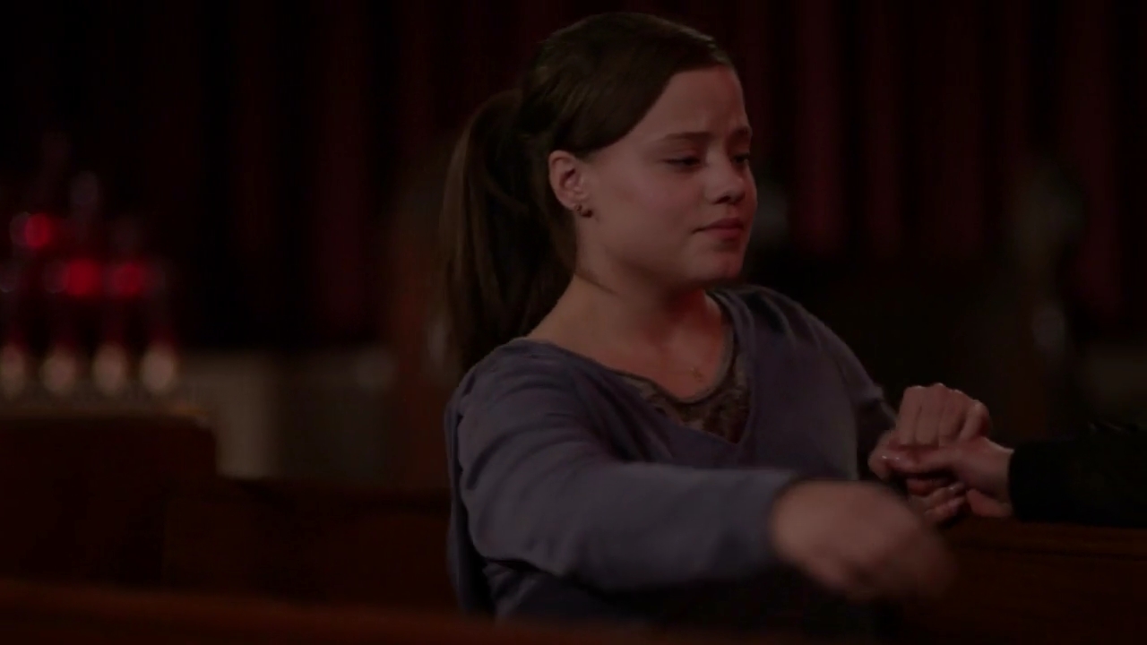 Charmed-Online-dot-nl_ShadesOfBlue2x09-2170.jpg