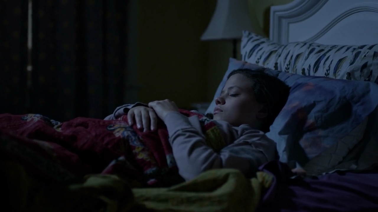 Charmed-Online-dot-nl_ShadesOfBlue2x10-2038.jpg Charmed-Online-dot-nl_ShadesOfBlue2x10-2038.jpg