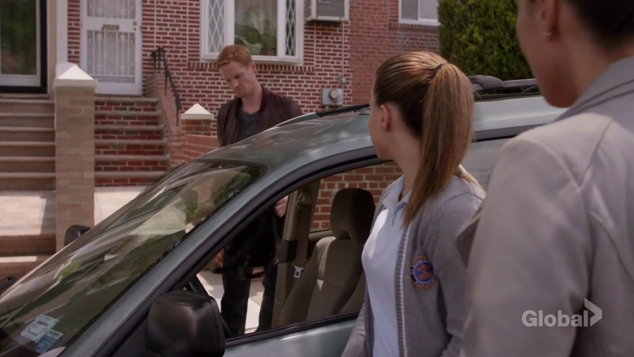 Charmed-Online-dot-nl_ShadesOfBlue3x05-0842.jpg