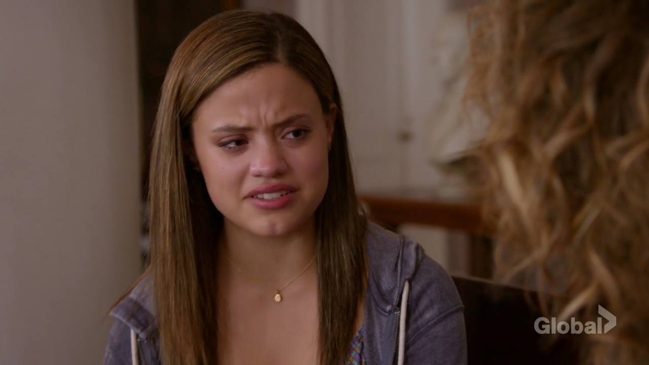 Charmed-Online-dot-nl_ShadesOfBlue3x10-1134.jpg Charmed-Online-dot-nl_ShadesOfBlue3x10-1134.jpg