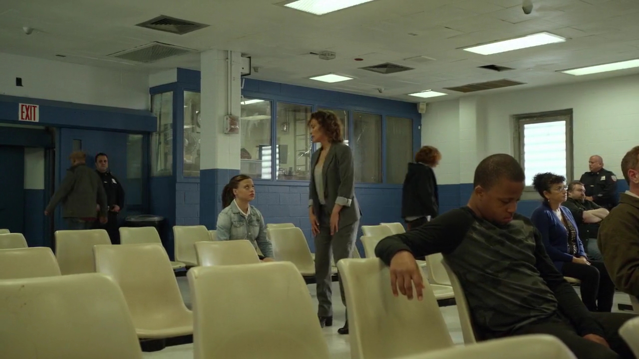 Charmed-Online-dot-nl_ShadesOfBlue1x06-1434.jpg