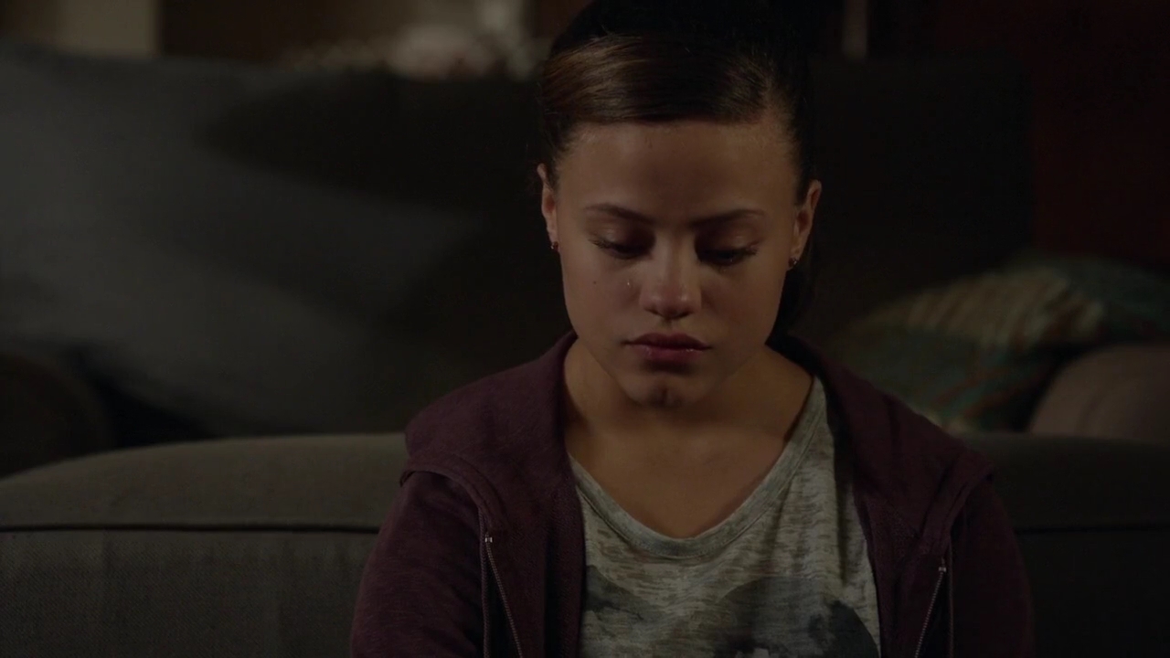 Charmed-Online-dot-nl_ShadesOfBlue1x06-1799.jpg Charmed-Online-dot-nl_ShadesOfBlue1x06-1799.jpg